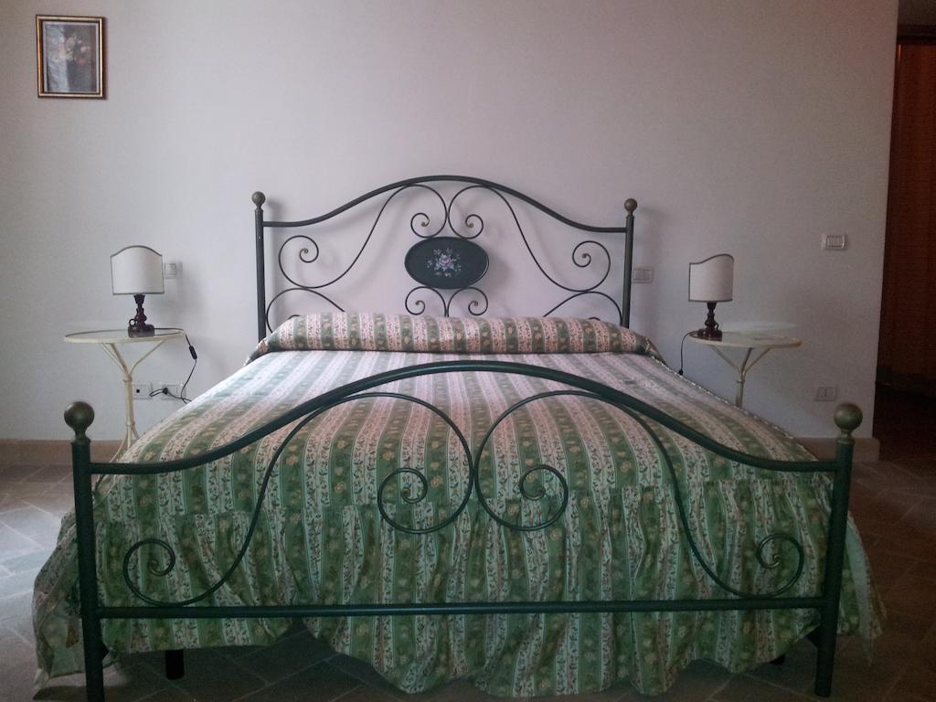 Bed and Breakfast Residenza Sant'Agnese Asyż Pokój zdjęcie